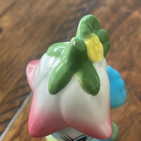 Vintage 1960’s Anthropomorphic Blue Bird Salt and Pepper Shakers with Tulip Hats - Picture 14 of 17